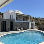 House with a swimming pool in Mikri Vigla, Naxos